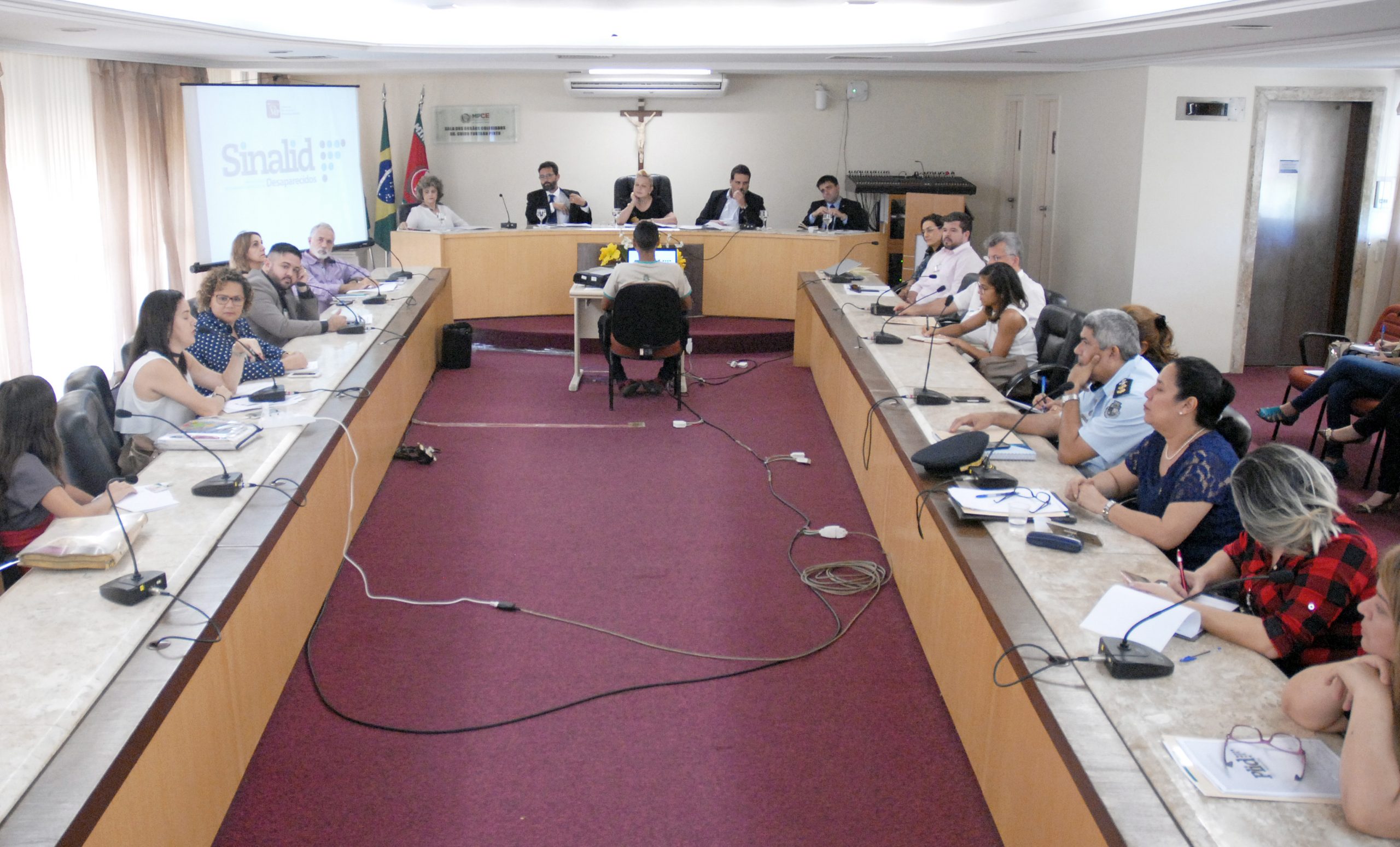 CCPHA participa de reunião no MP sobre pessoas desaparecidas no Estado