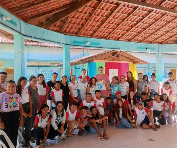 Roda de conversa na Escola do Campo Maria Elisbânia dos Santos discute prevenção à violência